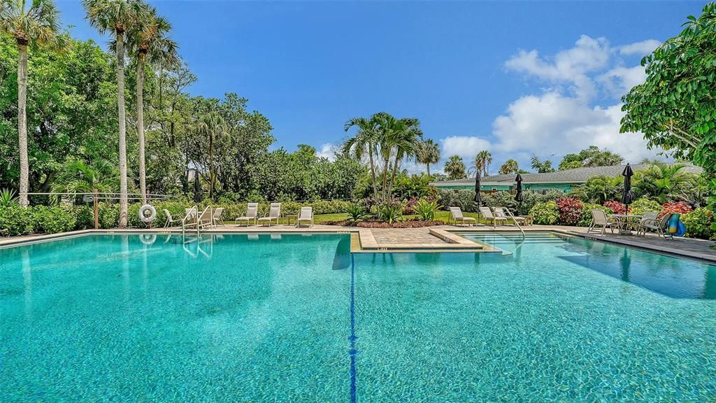: $1,495,000 (2 camas, 2 baños, 1516 Pies cuadrados)