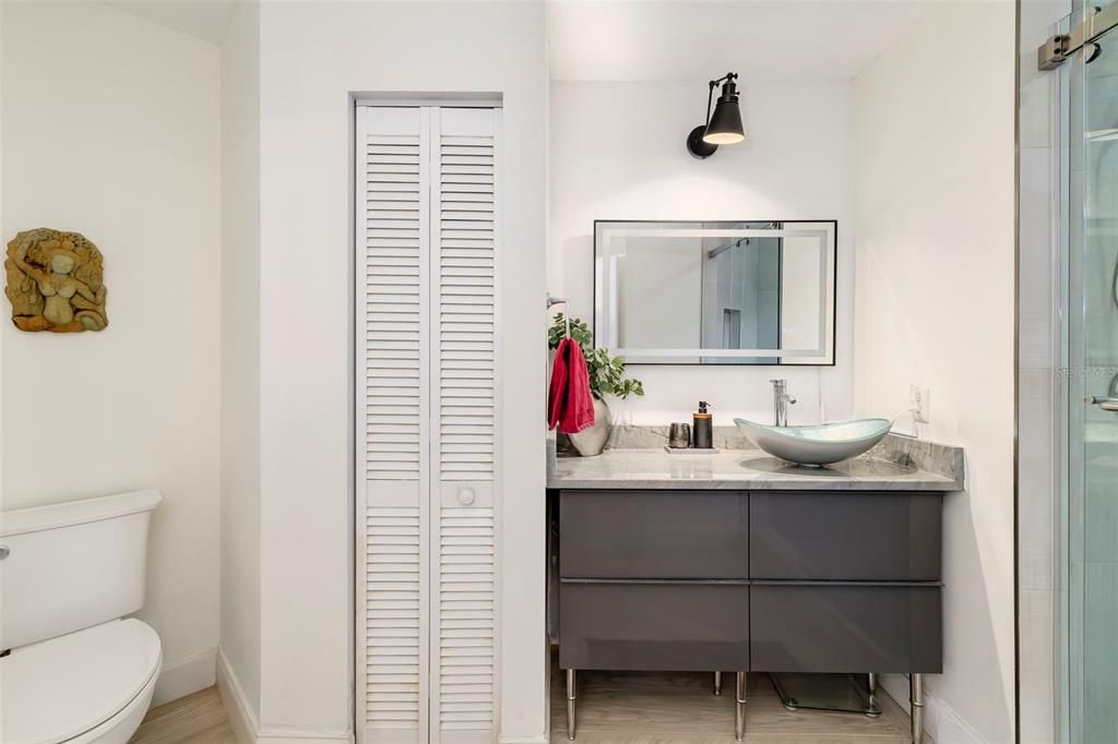 En Venta: $345,000 (2 camas, 2 baños, 1786 Pies cuadrados)