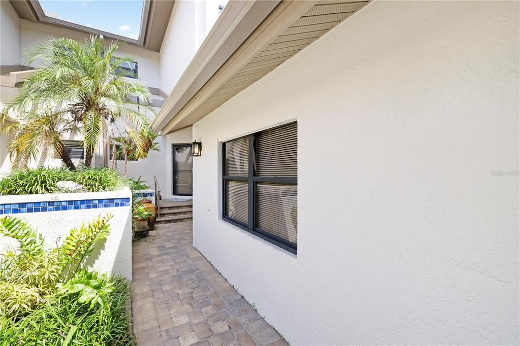 En Venta: $345,000 (2 camas, 2 baños, 1786 Pies cuadrados)