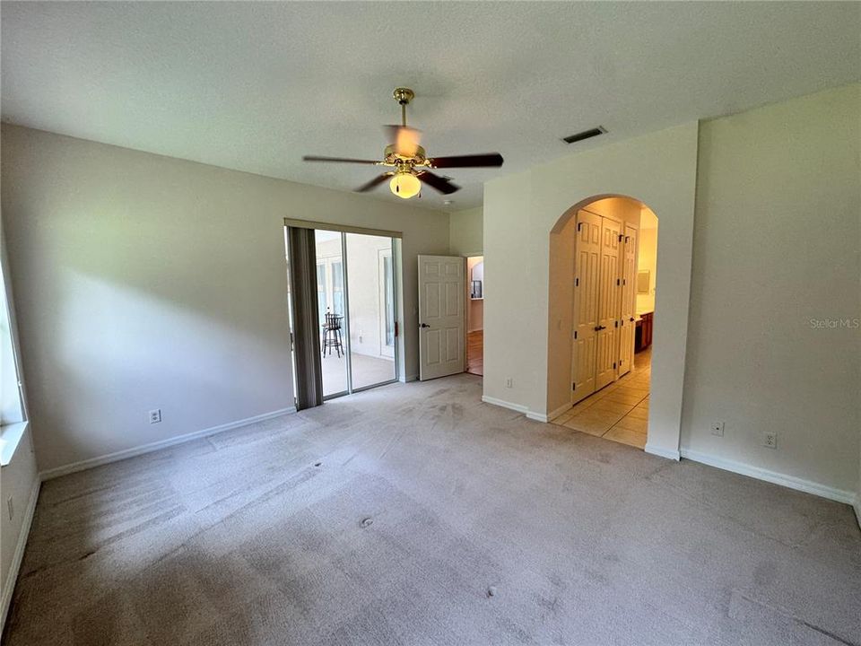 For Rent: $1,900 (2 beds, 2 baths, 1854 Square Feet)