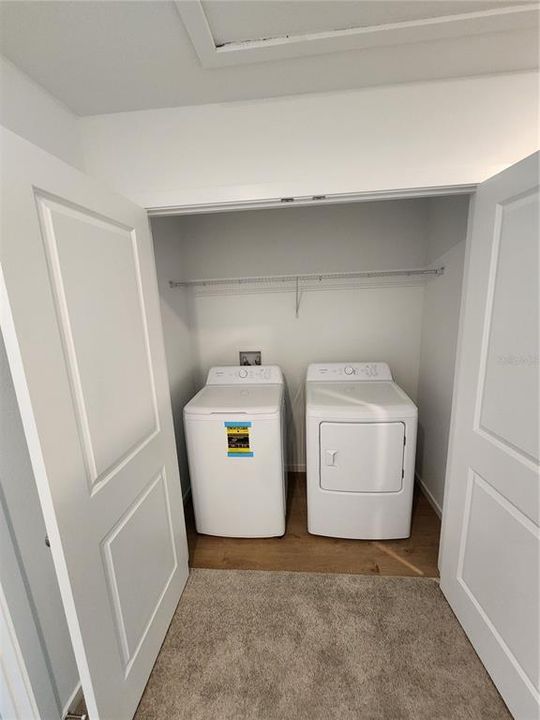 For Rent: $2,200 (3 beds, 2 baths, 1423 Square Feet)