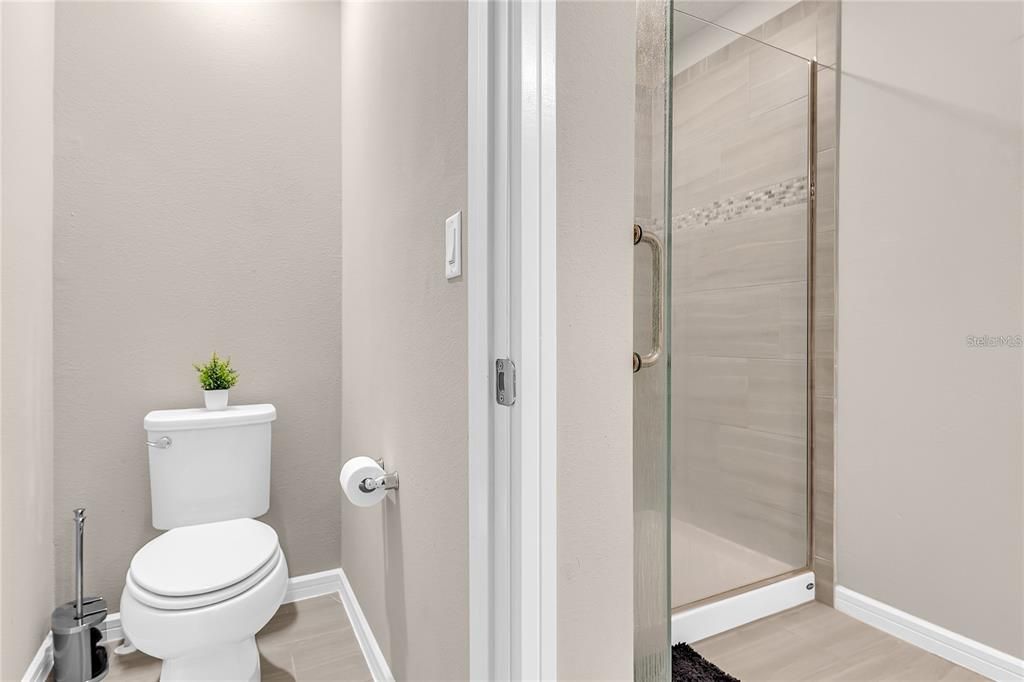 На продажу: $414,900 (3 спален, 2 ванн, 1620 Квадратных фут)