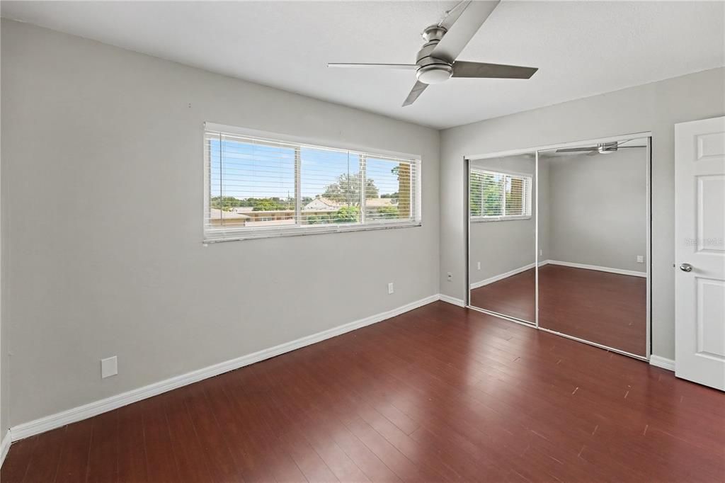 En Venta: $129,999 (2 camas, 1 baños, 975 Pies cuadrados)
