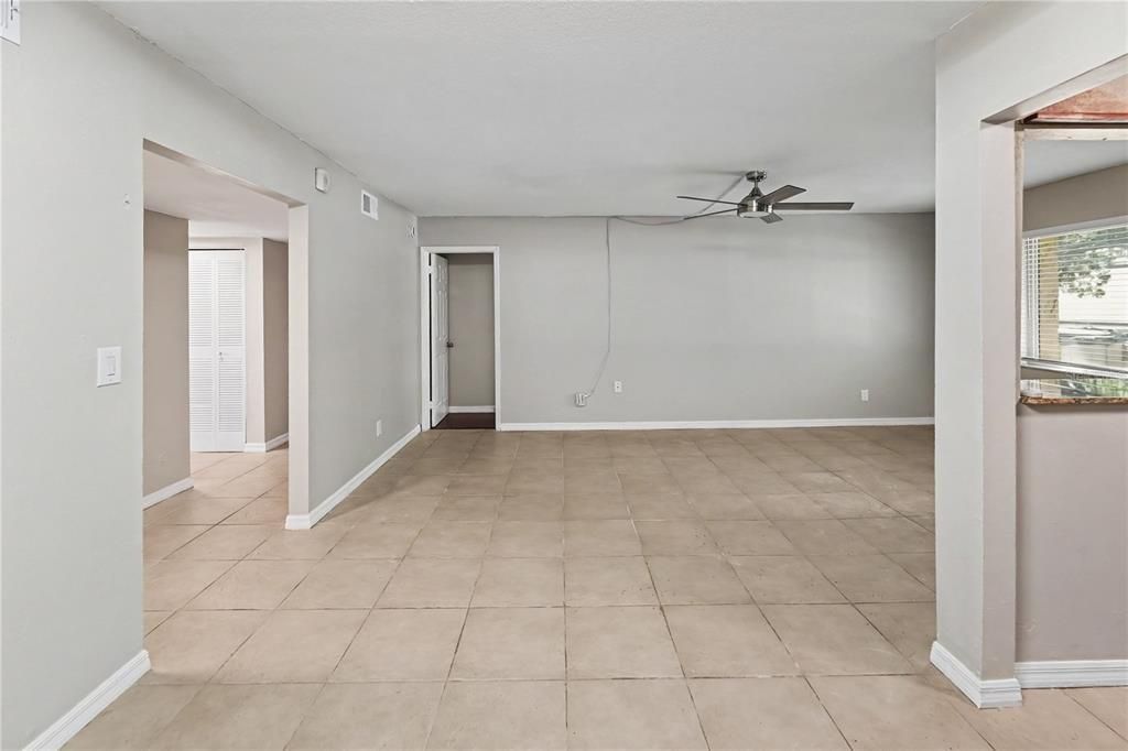 En Venta: $129,999 (2 camas, 1 baños, 975 Pies cuadrados)