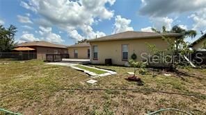 В аренду: $1,600 (3 спален, 2 ванн, 1609 Квадратных фут)