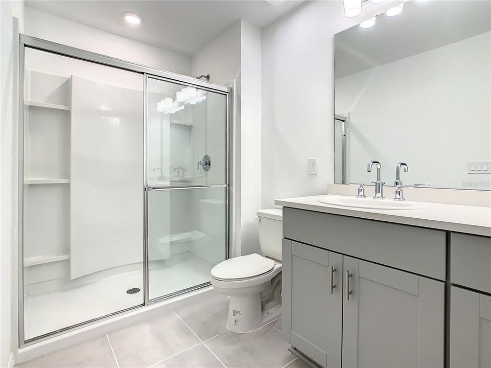 For Rent: $2,050 (3 beds, 2 baths, 1365 Square Feet)