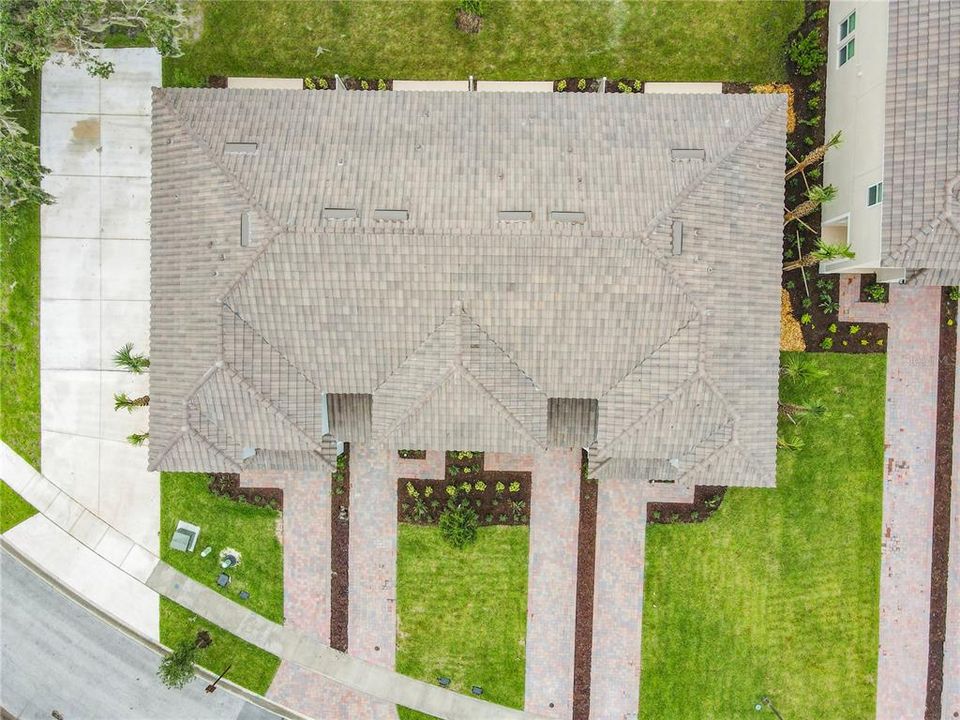 For Rent: $2,050 (3 beds, 2 baths, 1365 Square Feet)