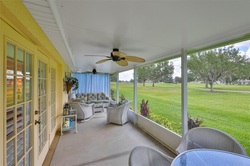 For Sale: $286,000 (2 beds, 2 baths, 1855 Square Feet)