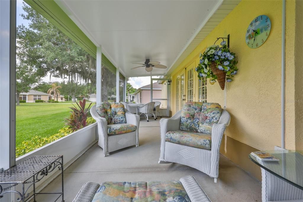 For Sale: $286,000 (2 beds, 2 baths, 1855 Square Feet)