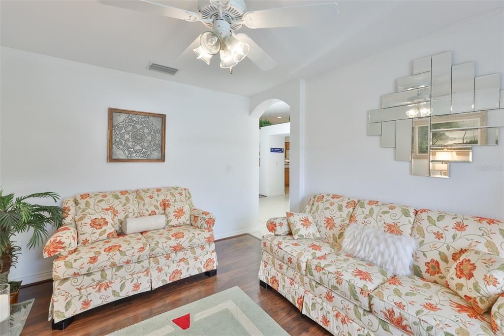 For Sale: $286,000 (2 beds, 2 baths, 1855 Square Feet)