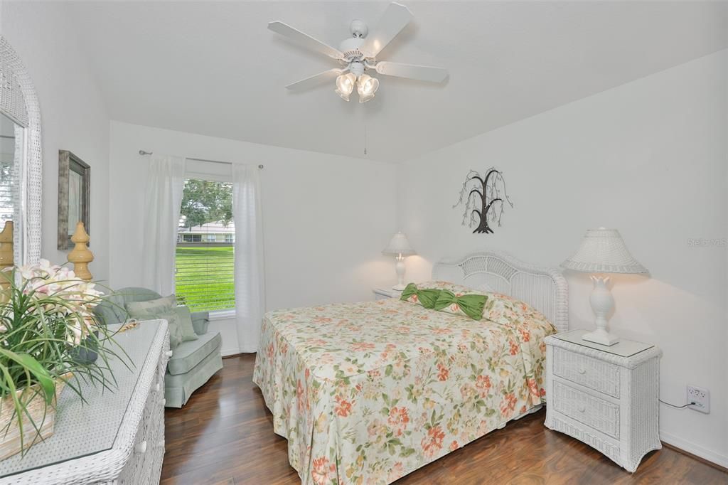 For Sale: $286,000 (2 beds, 2 baths, 1855 Square Feet)