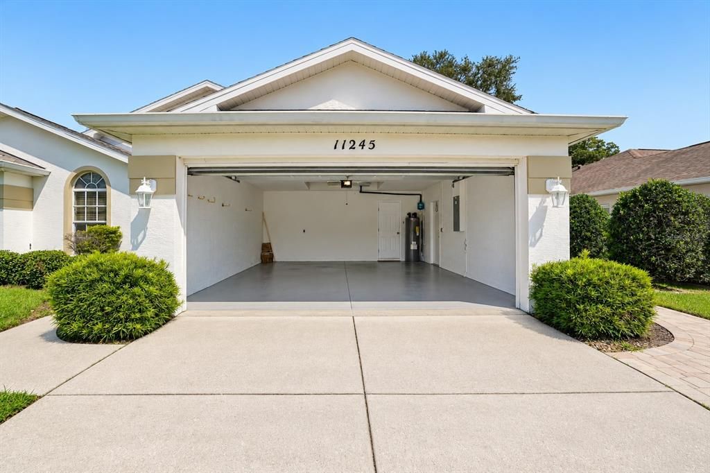 For Sale: $219,900 (3 beds, 2 baths, 1629 Square Feet)
