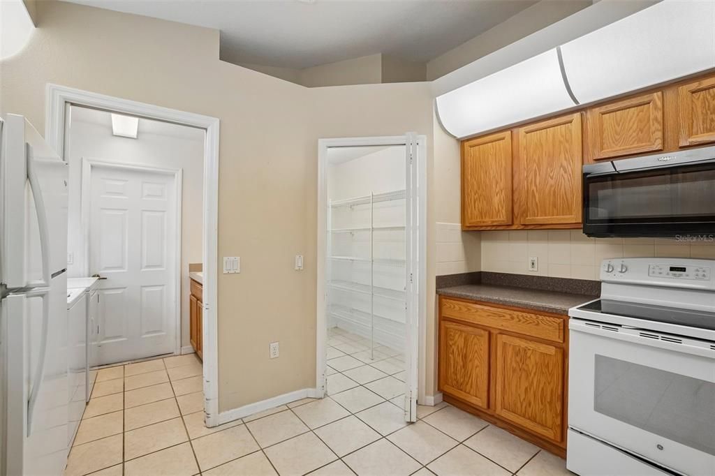 For Sale: $219,900 (3 beds, 2 baths, 1629 Square Feet)