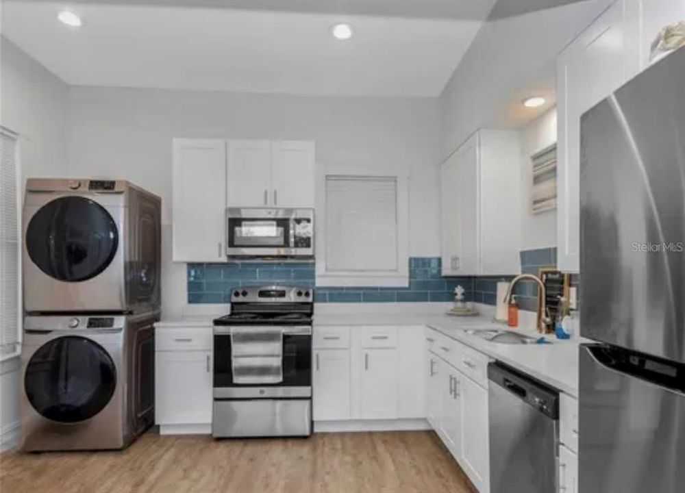 For Rent: $1,650 (1 beds, 1 baths, 600 Square Feet)