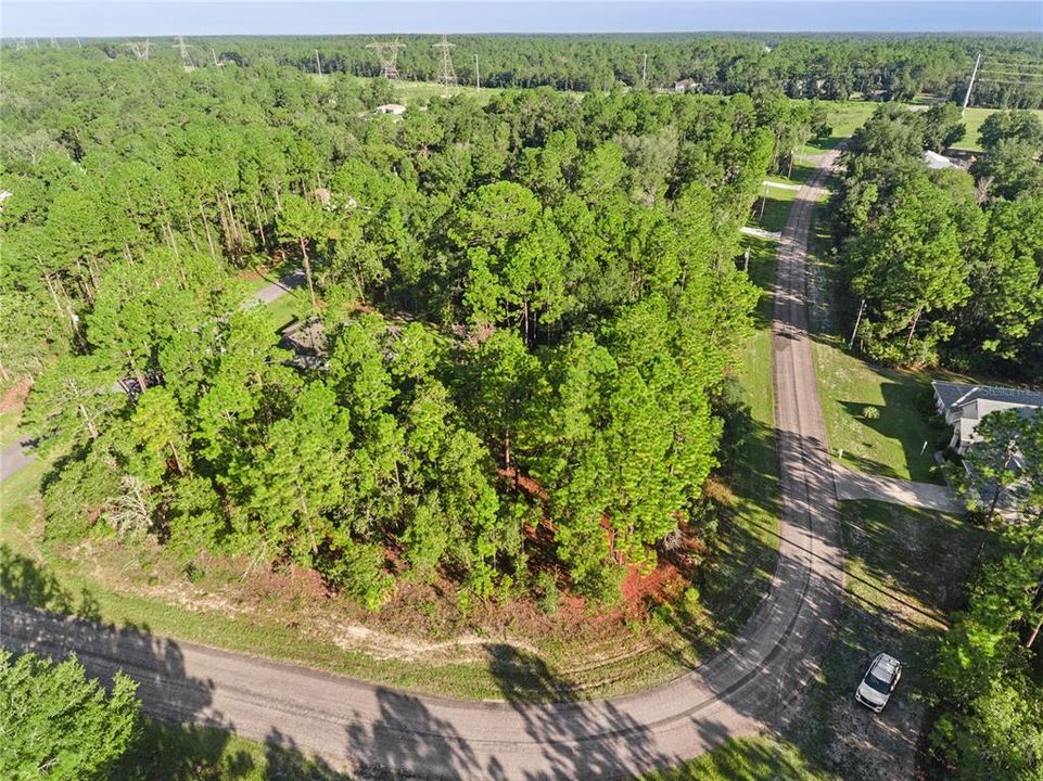 На продажу: $29,900 (0.26 acres)