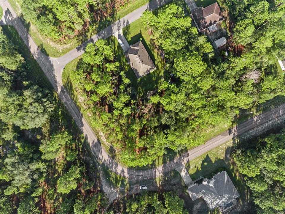 На продажу: $29,900 (0.26 acres)