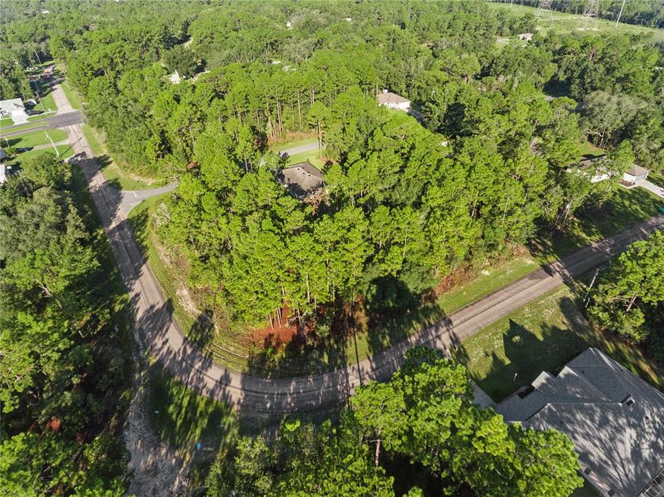 На продажу: $29,900 (0.26 acres)