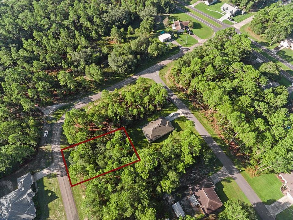 На продажу: $29,900 (0.26 acres)