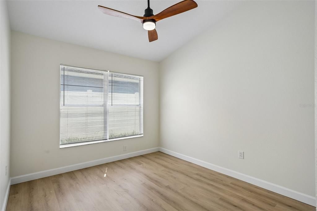 En Venta: $499,999 (5 camas, 2 baños, 2206 Pies cuadrados)