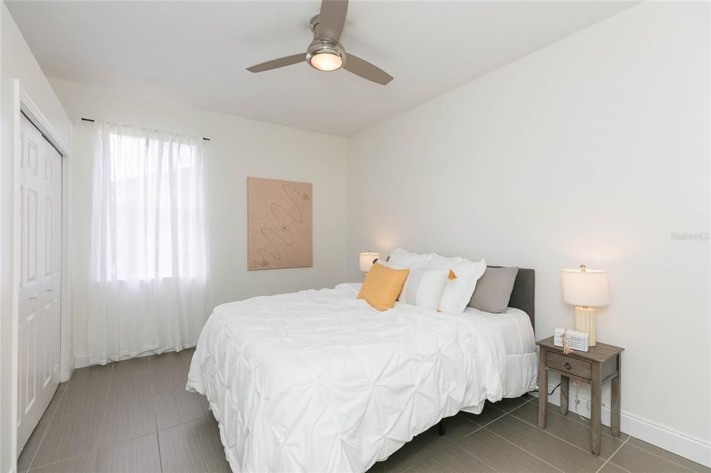En Venta: $495,900 (4 camas, 3 baños, 1832 Pies cuadrados)