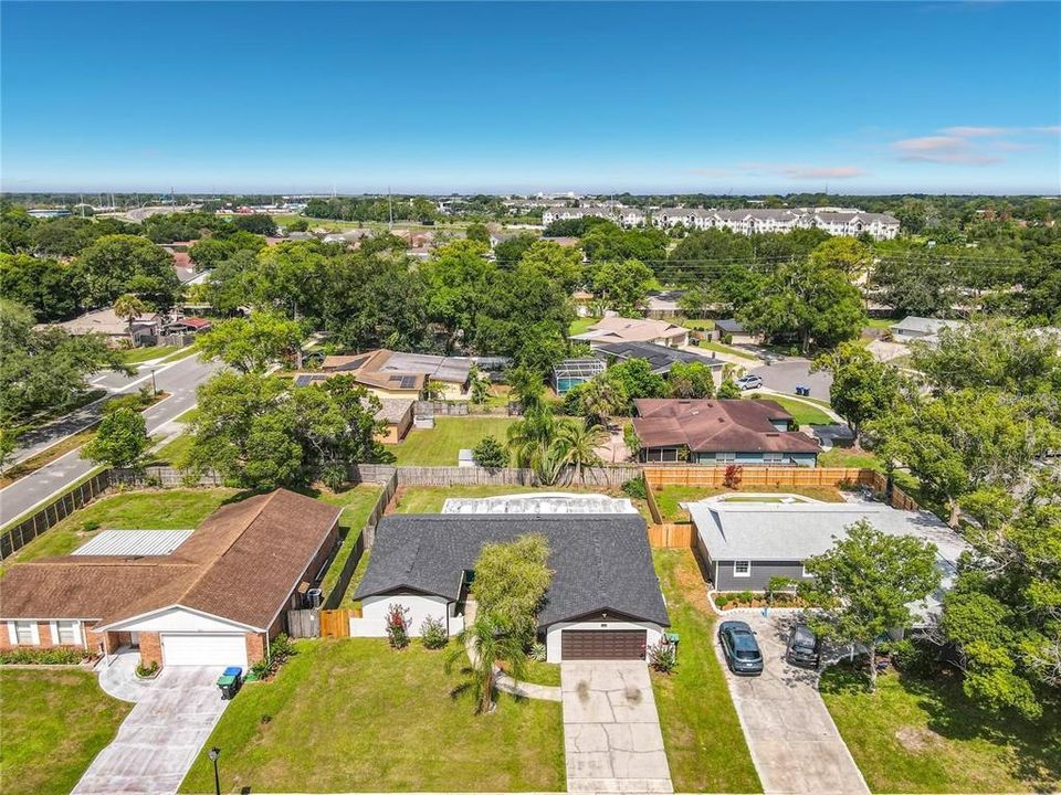 For Rent: $2,600 (3 beds, 2 baths, 1694 Square Feet)