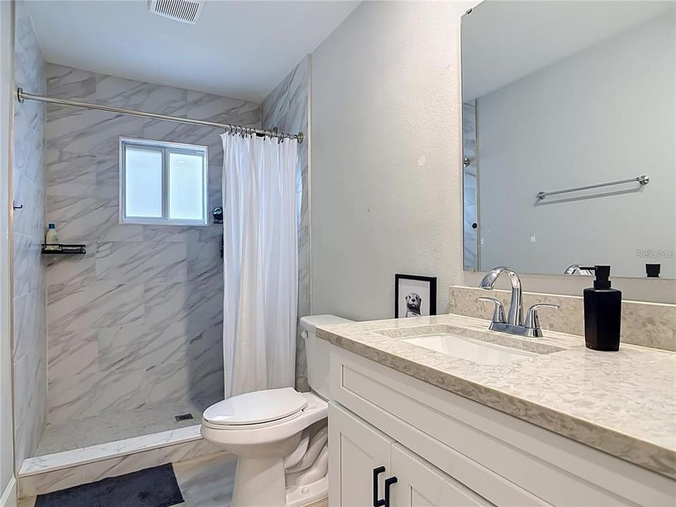 For Rent: $2,600 (3 beds, 2 baths, 1694 Square Feet)