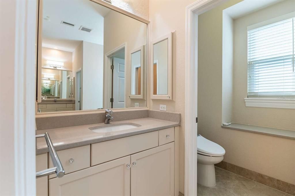 For Sale: $1,250,000 (3 beds, 3 baths, 2951 Square Feet)