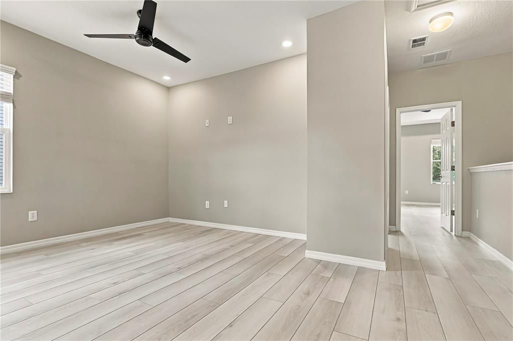 For Rent: $2,600 (3 beds, 2 baths, 1780 Square Feet)