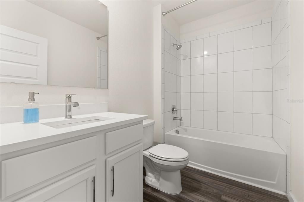 En Renta: $2,500 (4 camas, 2 baños, 1828 Pies cuadrados)