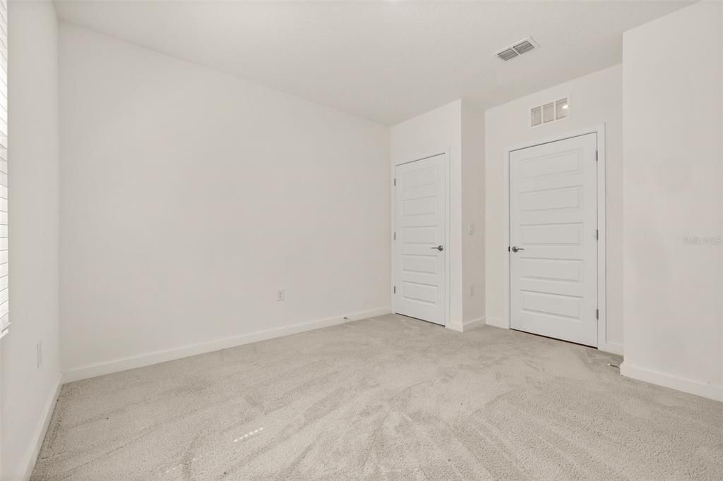 En Renta: $2,500 (4 camas, 2 baños, 1828 Pies cuadrados)