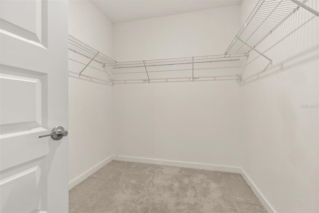 En Renta: $2,500 (4 camas, 2 baños, 1828 Pies cuadrados)