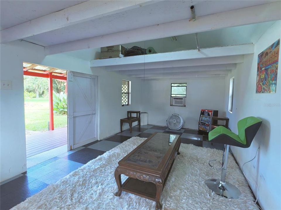 For Sale: $375,000 (3 beds, 2 baths, 1469 Square Feet)