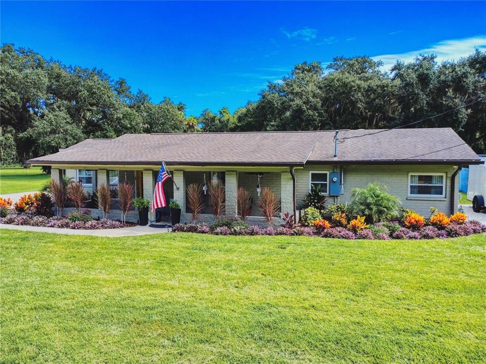 For Sale: $375,000 (3 beds, 2 baths, 1469 Square Feet)