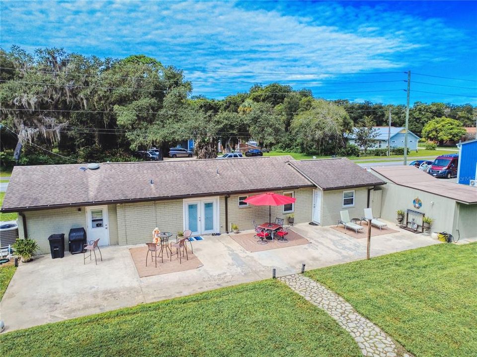 For Sale: $375,000 (3 beds, 2 baths, 1469 Square Feet)