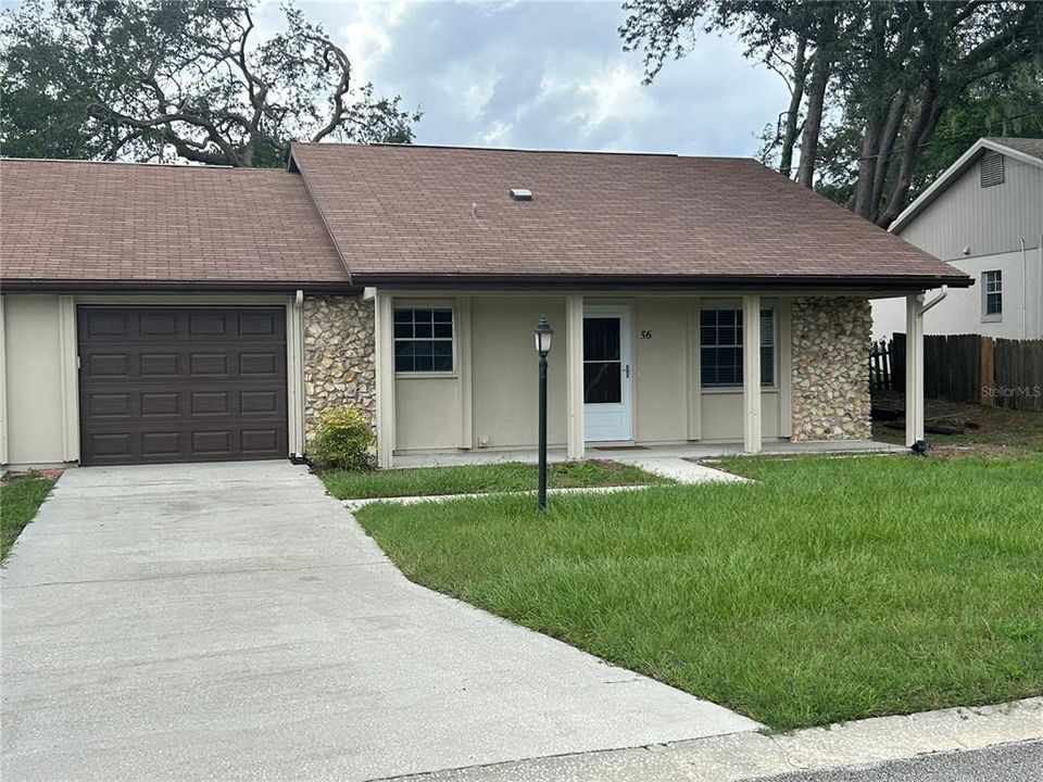 For Rent: $1,750 (2 beds, 2 baths, 980 Square Feet)