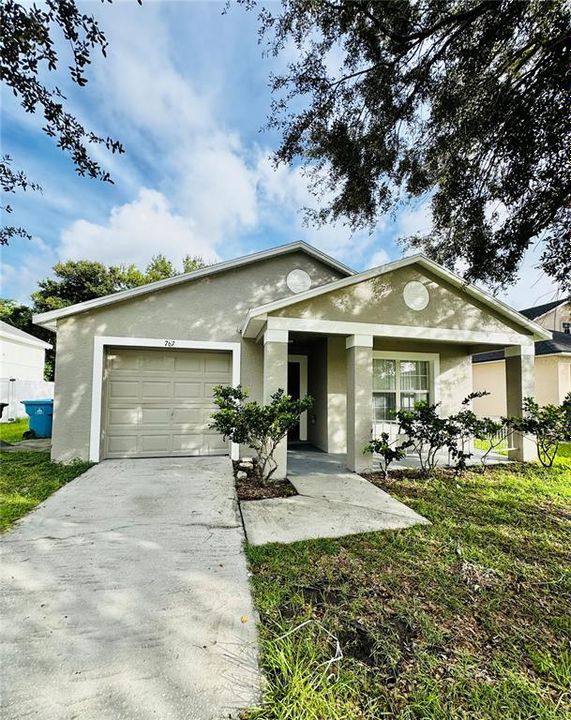En Venta: $269,900 (3 camas, 2 baños, 1228 Pies cuadrados)