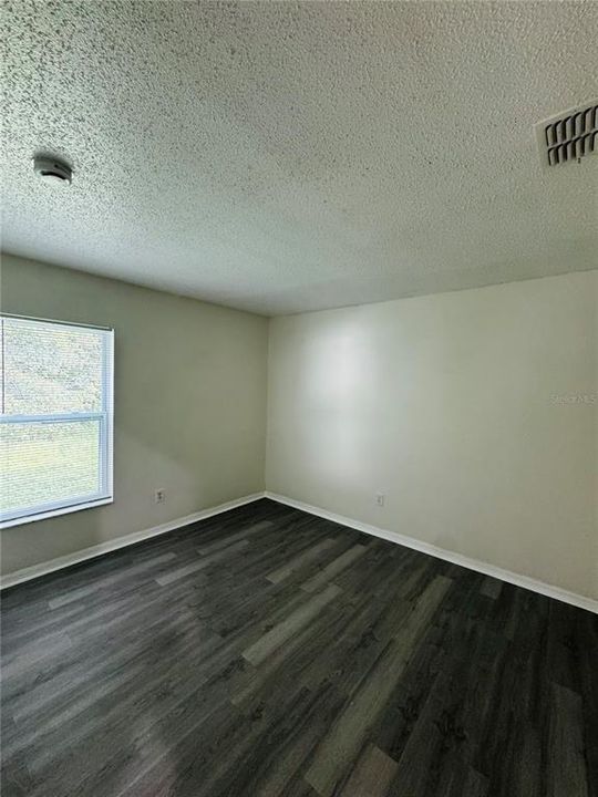 En Venta: $269,900 (3 camas, 2 baños, 1228 Pies cuadrados)