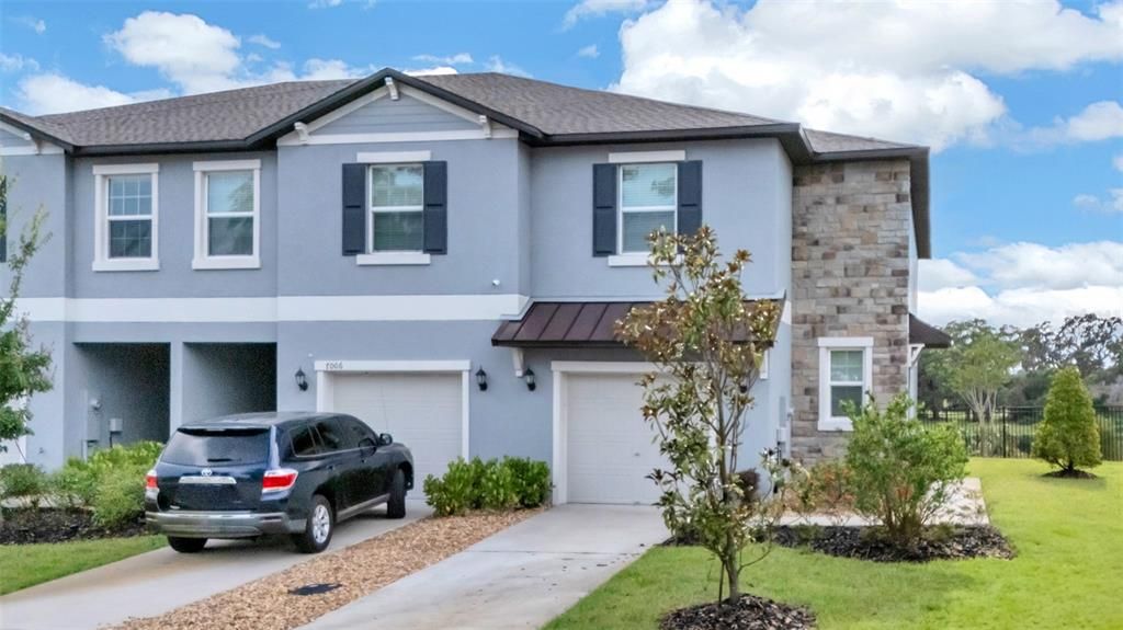 For Rent: $1,995 (3 beds, 2 baths, 1787 Square Feet)