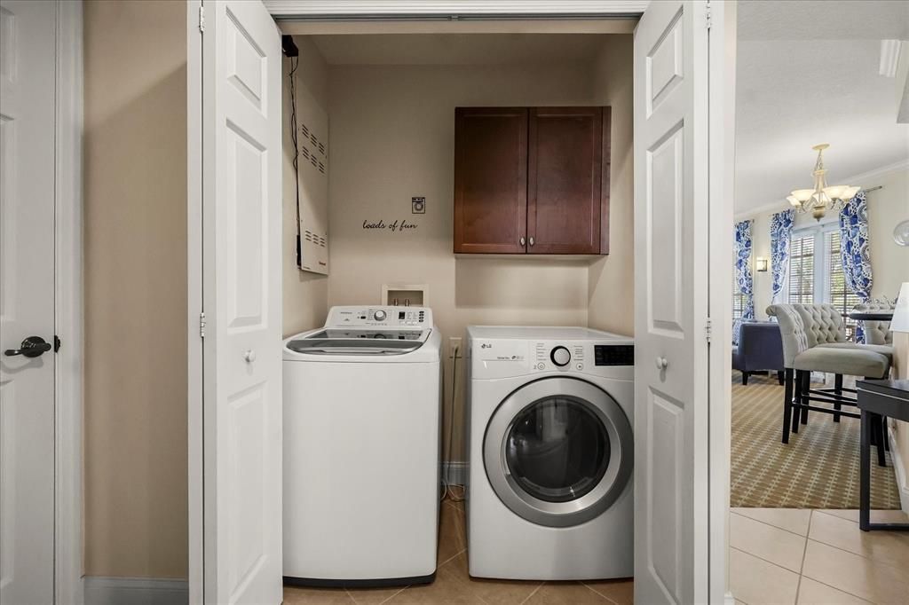 For Sale: $297,500 (3 beds, 2 baths, 1419 Square Feet)