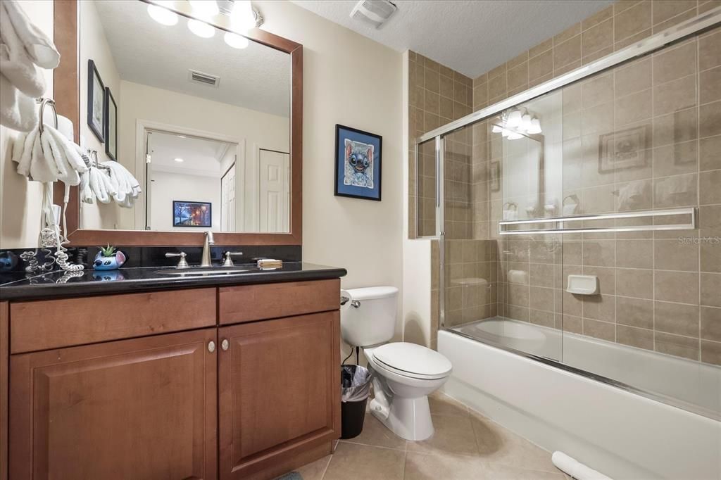 For Sale: $297,500 (3 beds, 2 baths, 1419 Square Feet)