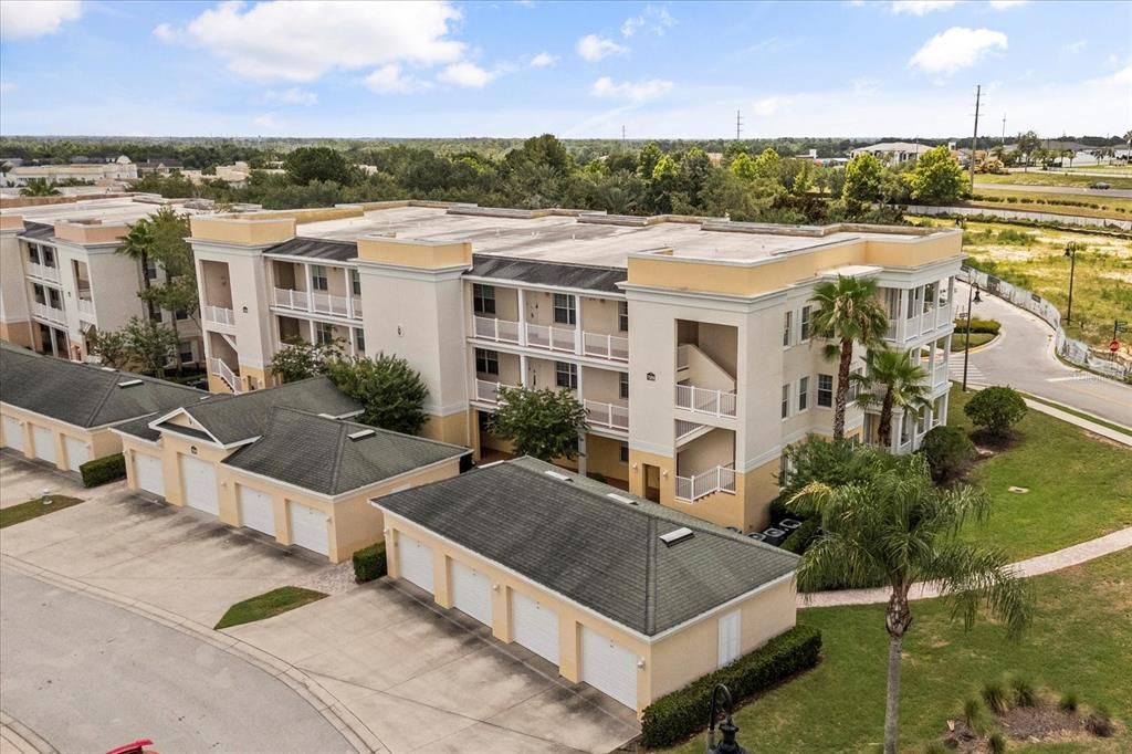 For Sale: $297,500 (3 beds, 2 baths, 1419 Square Feet)