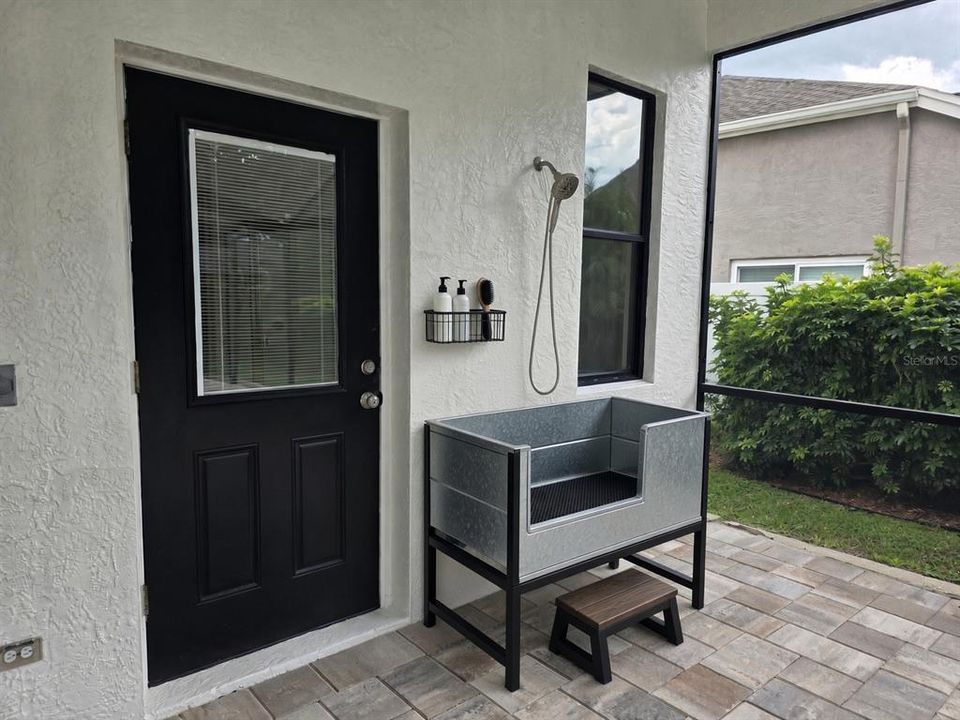 Active With Contract: $799,900 (4 beds, 3 baths, 2865 Square Feet)