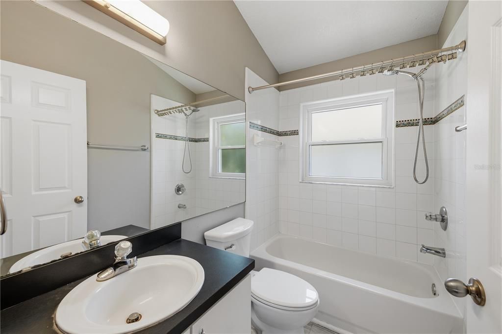 En Venta: $391,000 (3 camas, 2 baños, 1789 Pies cuadrados)