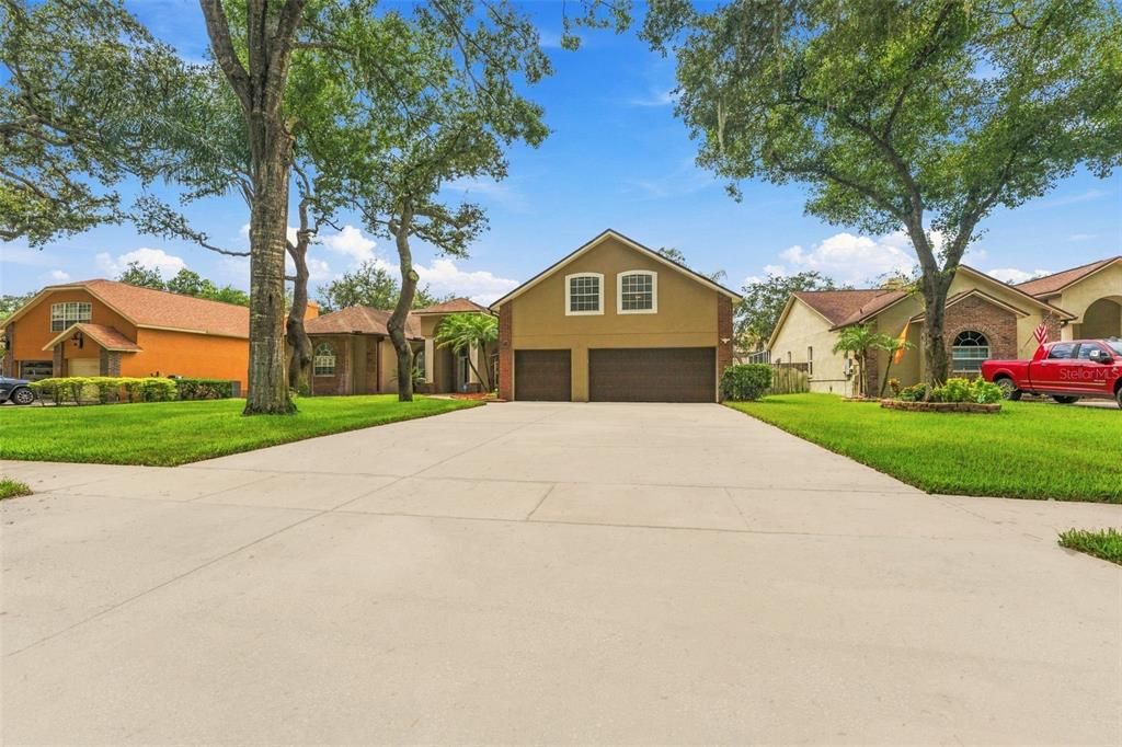 На продажу: $649,900 (4 спален, 3 ванн, 3245 Квадратных фут)