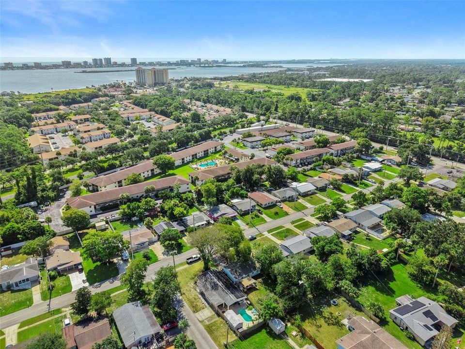 В аренду: $1,700 (2 спален, 1 ванн, 828 Квадратных фут)