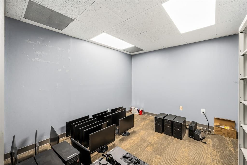 For Sale: $18,000 (0 beds, 0 baths, 797 Square Feet)