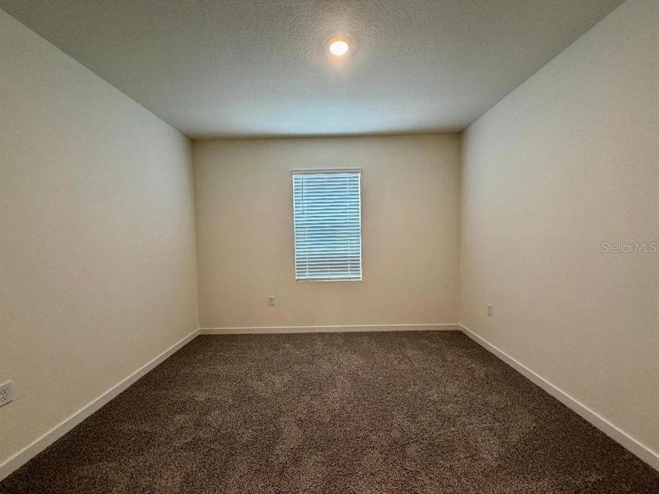 En Renta: $2,550 (4 camas, 2 baños, 1828 Pies cuadrados)