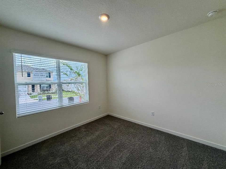 En Renta: $2,550 (4 camas, 2 baños, 1828 Pies cuadrados)