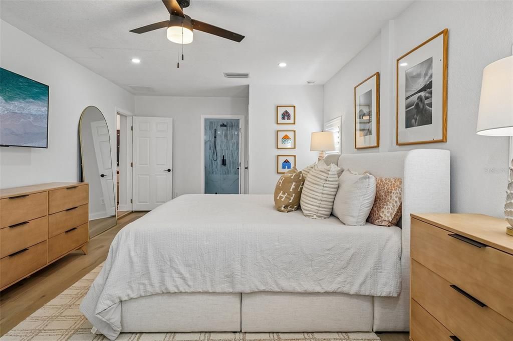 For Sale: $510,000 (3 beds, 2 baths, 1578 Square Feet)
