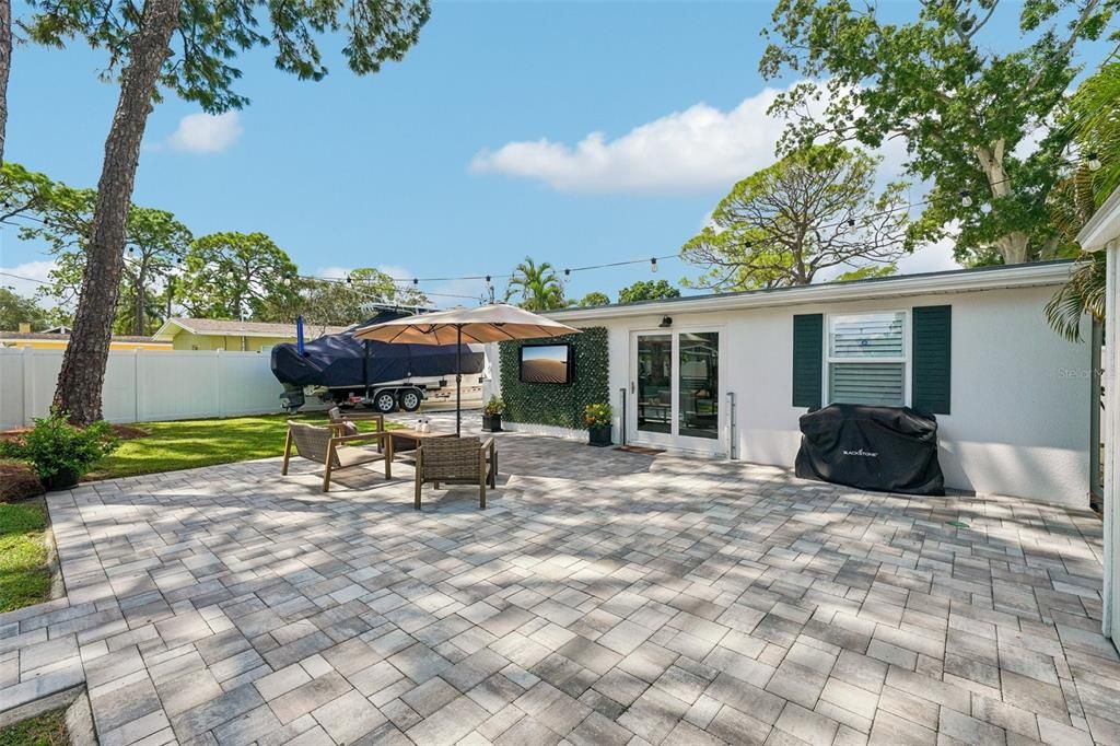 For Sale: $510,000 (3 beds, 2 baths, 1578 Square Feet)
